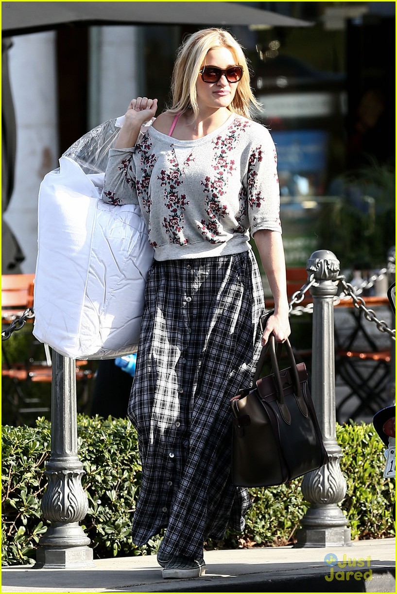 AJ Michalka: Comforter Pick Up
