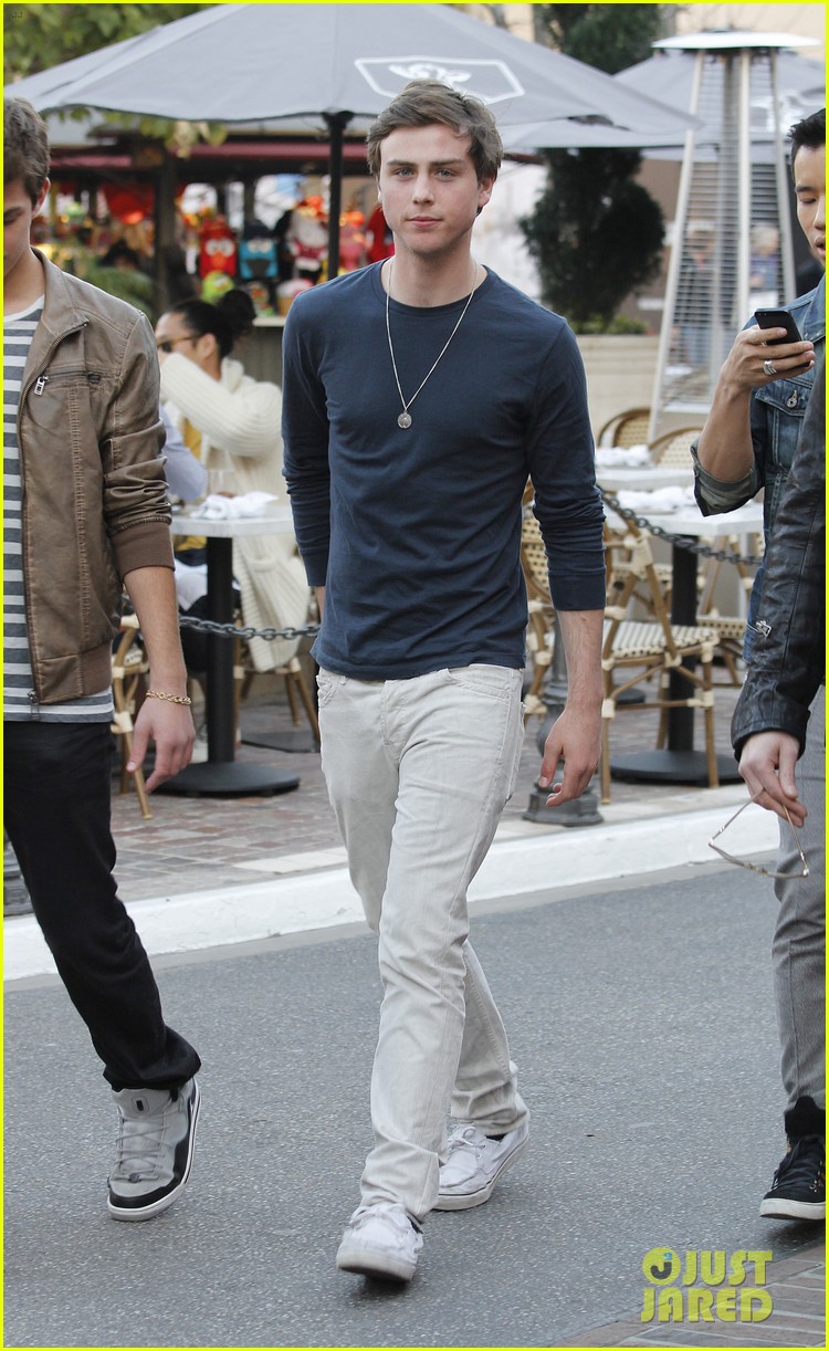Sterling Beaumon: Topshop/Topman Preview Shopping Event! 