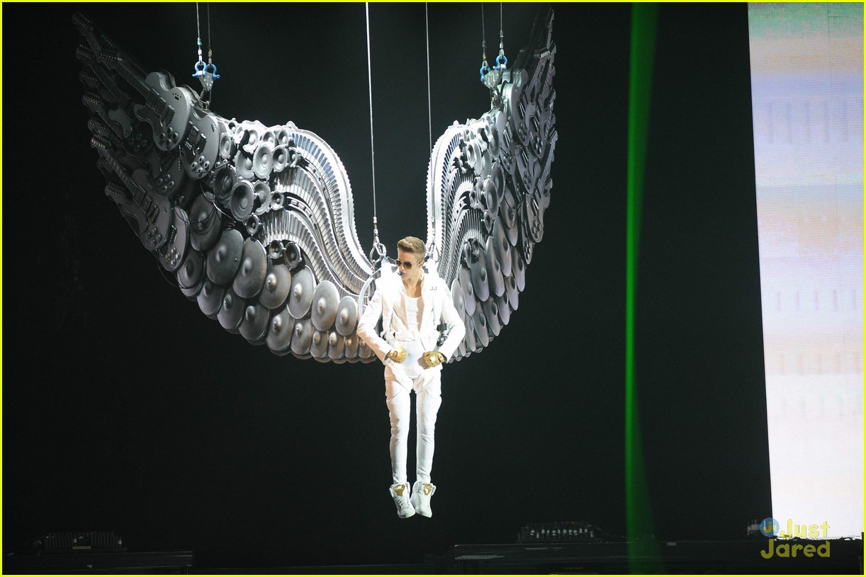 Justin Bieber: Manchester Concert Pics!