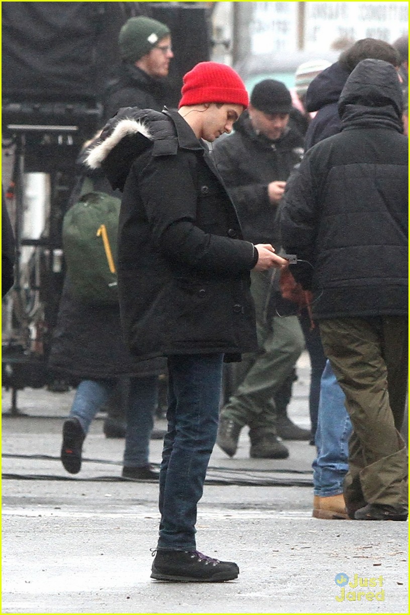 Andrew Garfield: Red Beanie on 'Spider-Man 2' Set