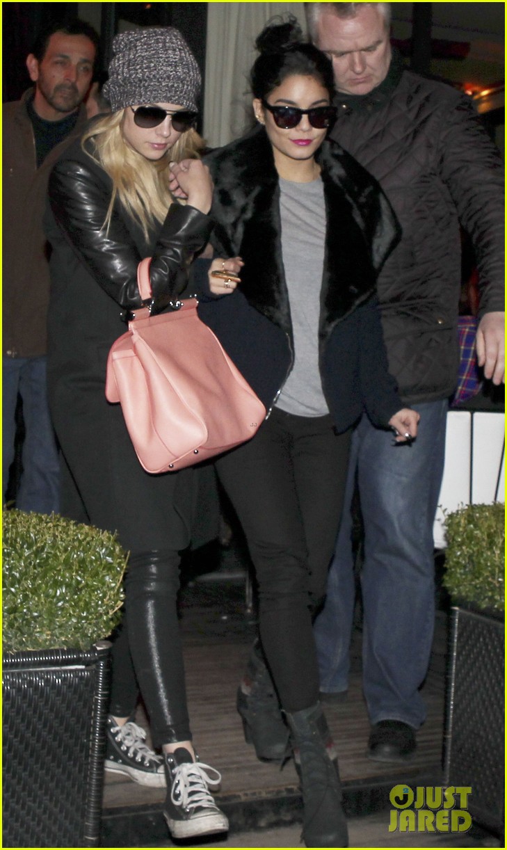 Selena Gomez & Vanessa Hudgens: 'Spring Breakers' In Paris!