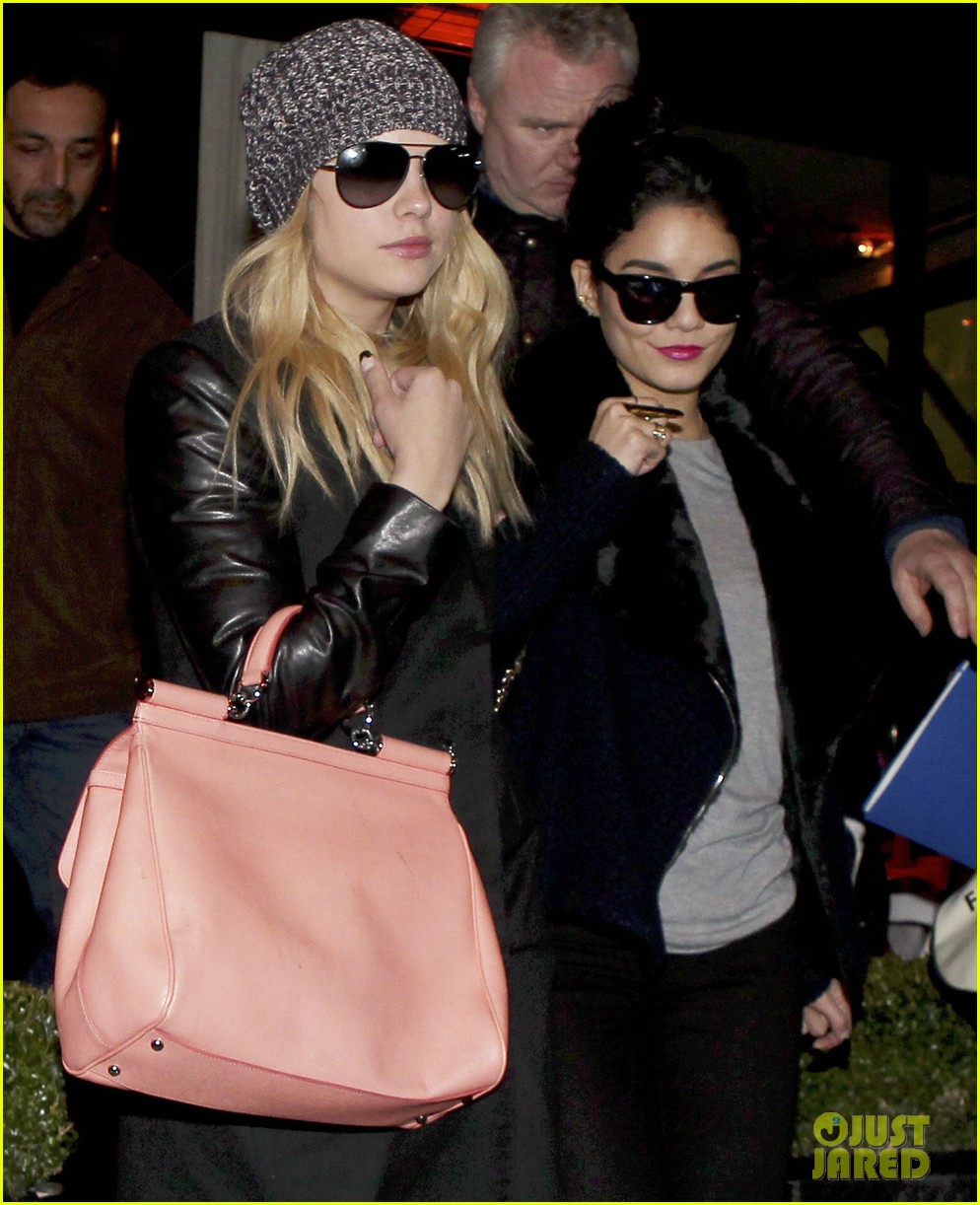 Selena Gomez & Vanessa Hudgens: 'Spring Breakers' In Paris!