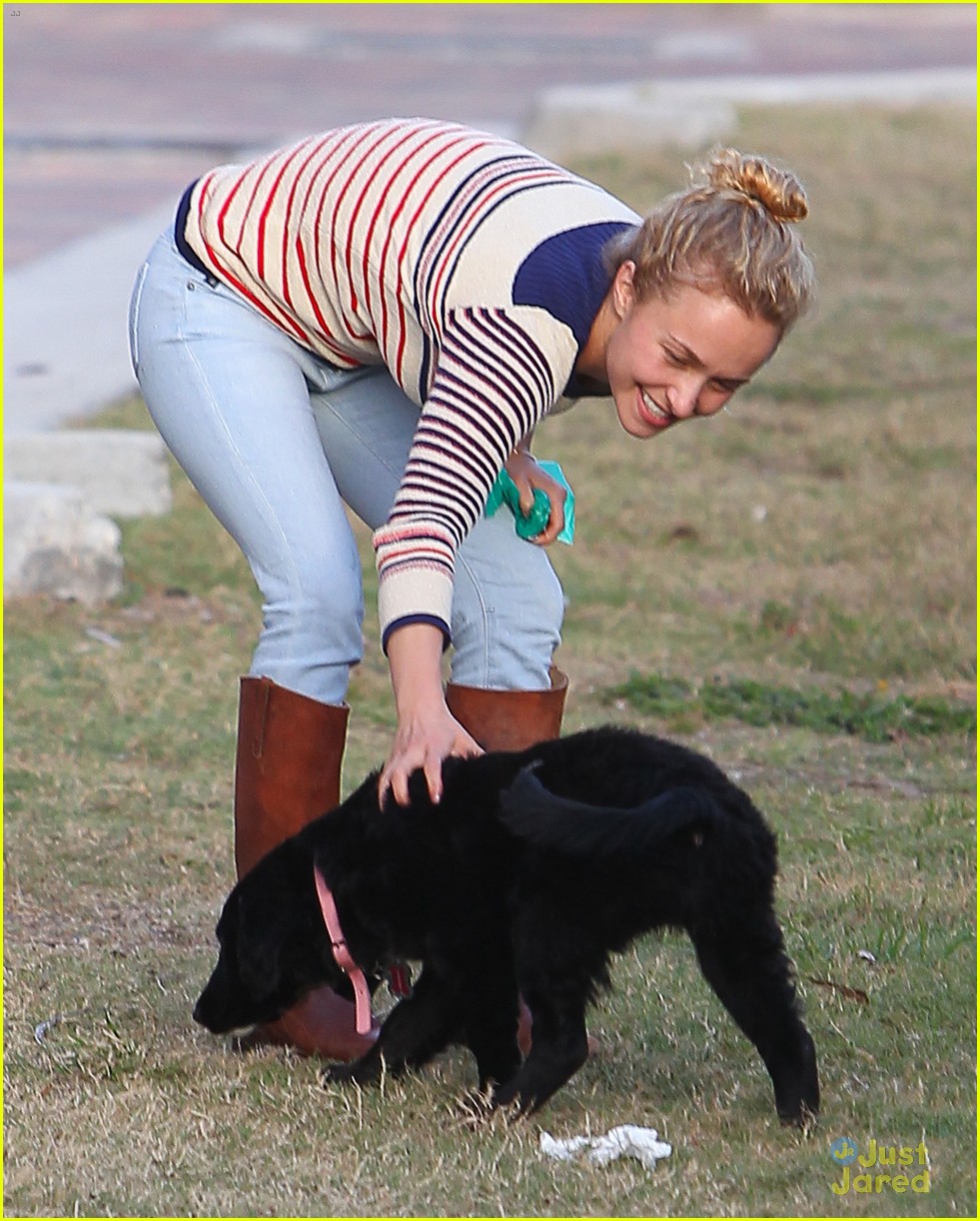 Hayden Panettiere: Beach Day with Wladimir Klitschko!