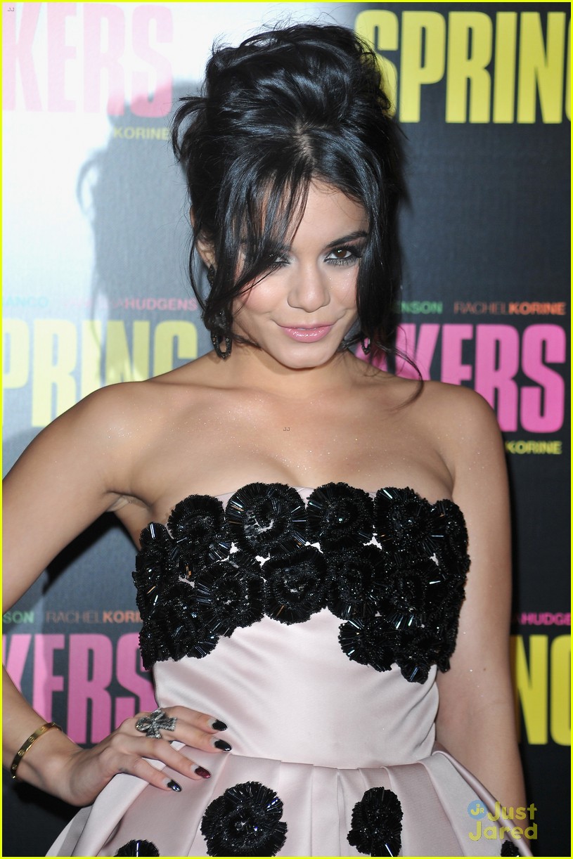 Vanessa Hudgens: 'Spring Breakers' Paris Premiere!