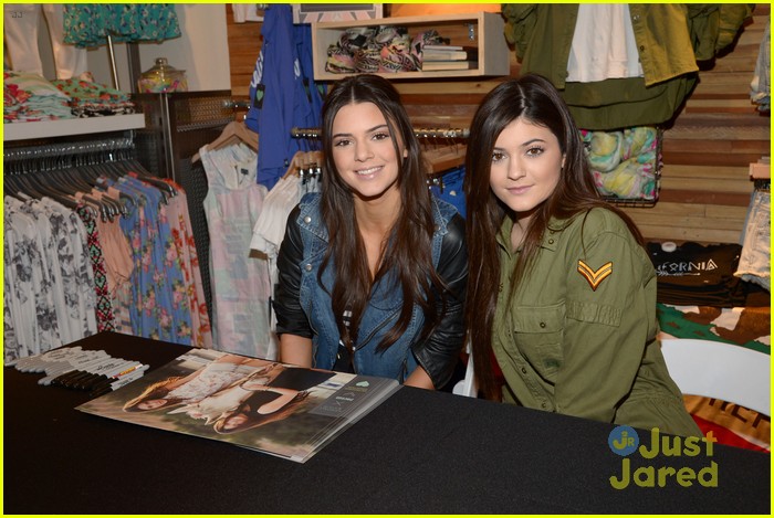 Kendall & Kylie Jenner: PacSun Line Debut!