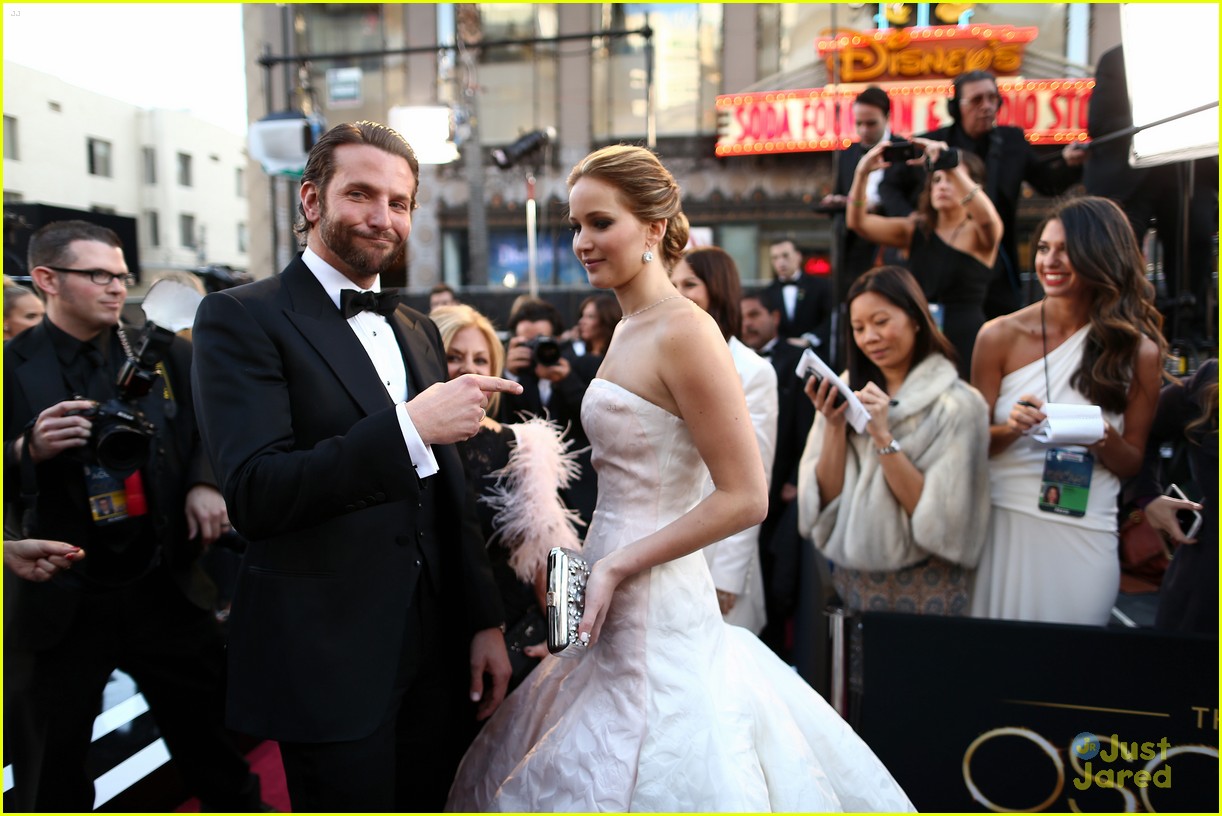 Jennifer Lawrence: Oscars 2013 Best Actress Winner!