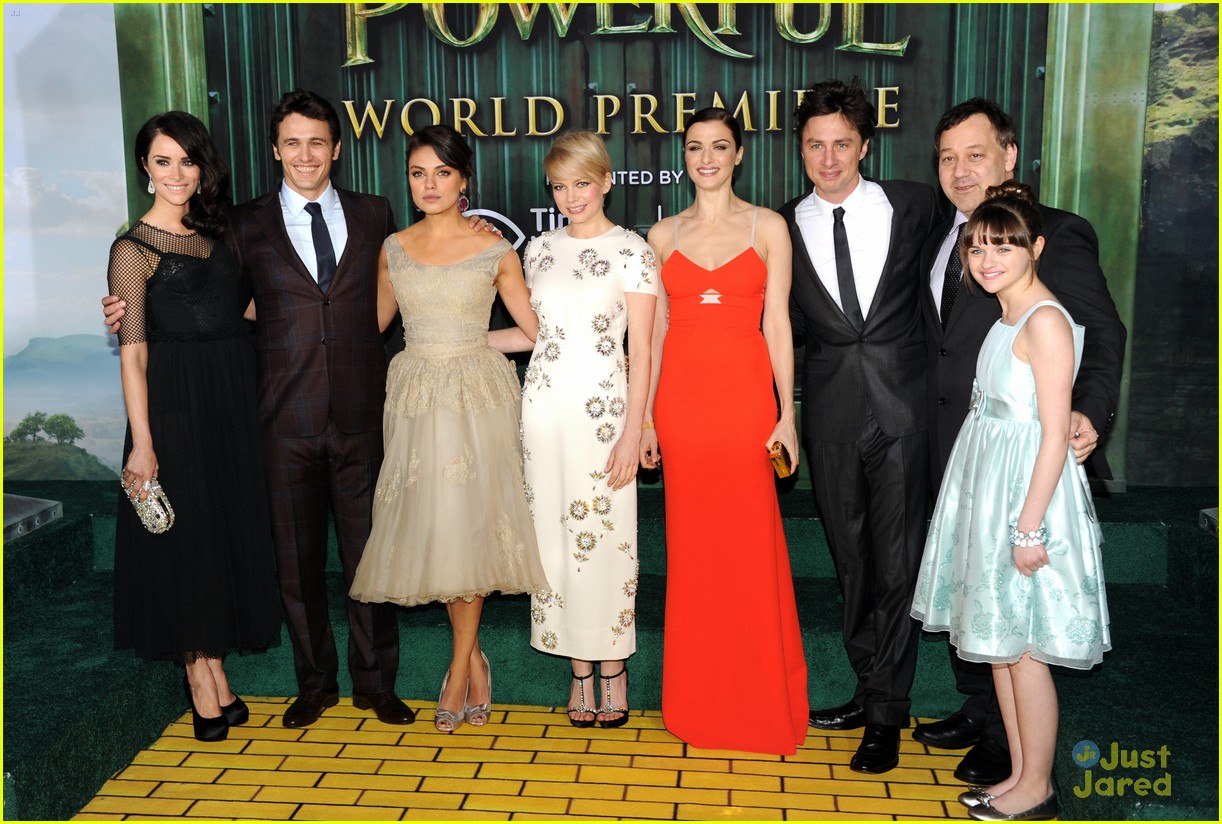 Joey King: 'Oz The Great & Powerful' Premiere!