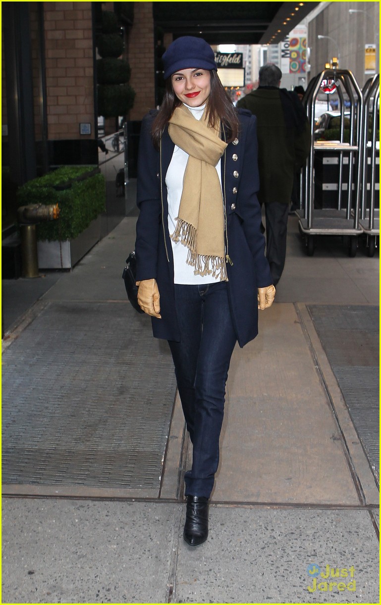 Victoria Justice: Bundled Up in NYC!