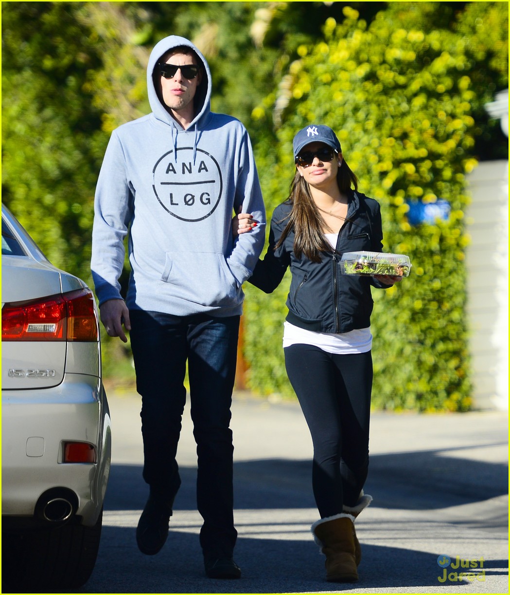 Lea Michele & Cory Monteith: Aroma Cafe Couple