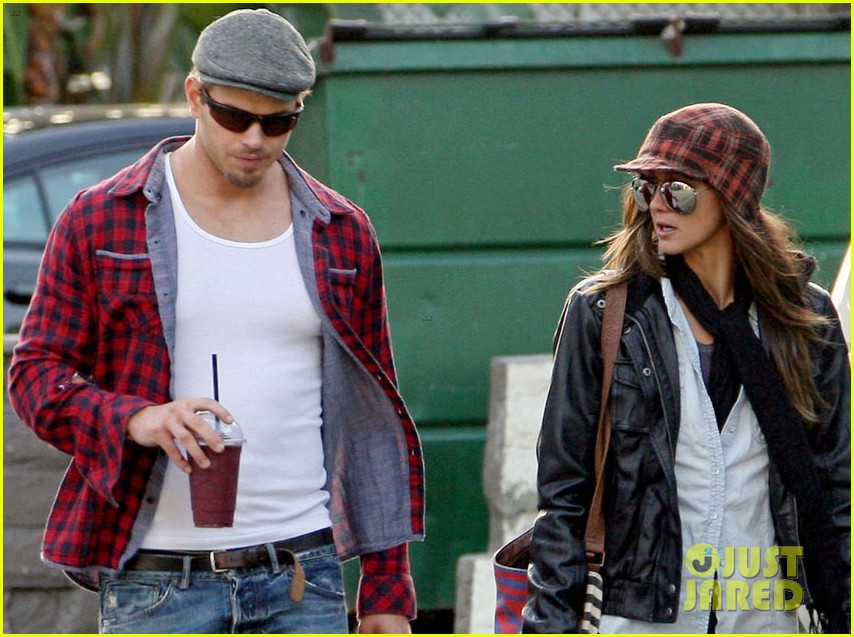 Kellan Lutz & Sharni Vinson: Smoothie Couple