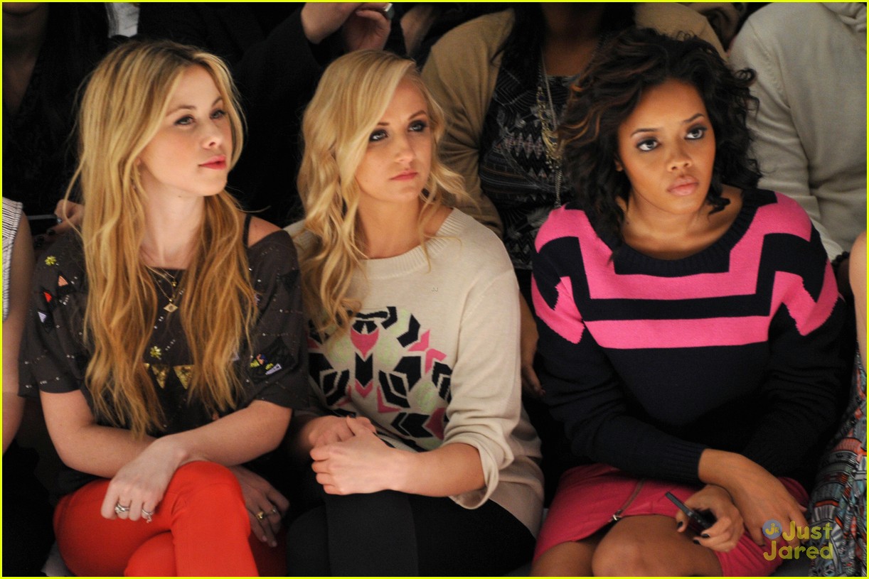Nastia Liukin & Tara Lipinski: Mara Hoffman Front Row