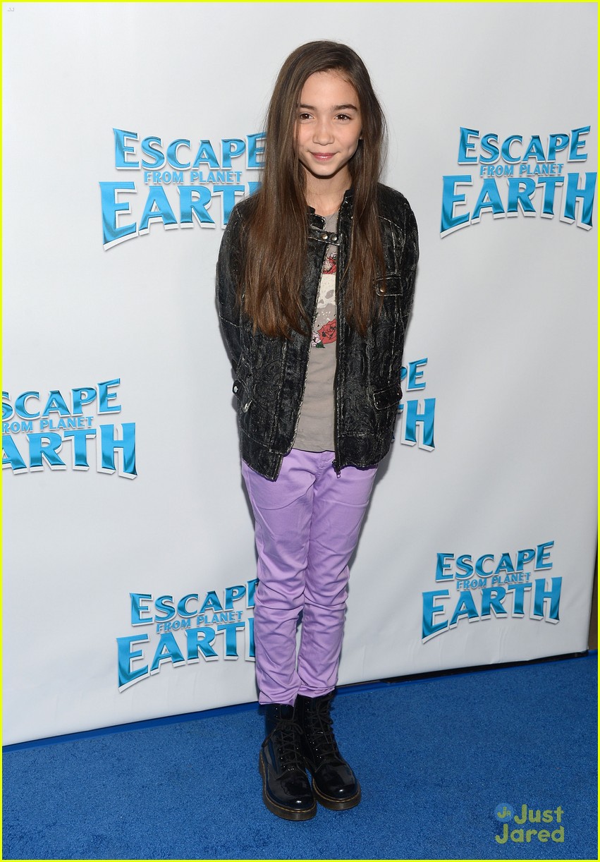 Rowan Blanchard Escapes From Planet Earth