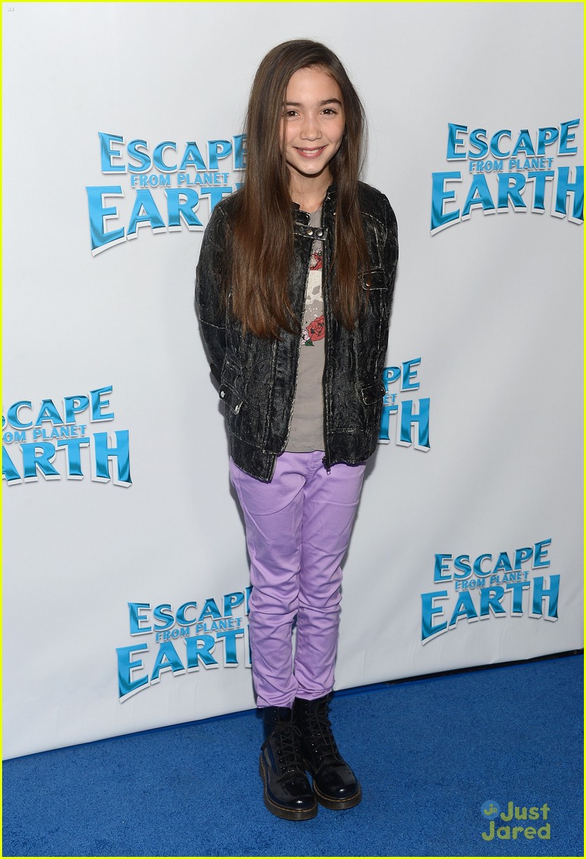 Rowan Blanchard Escapes From Planet Earth