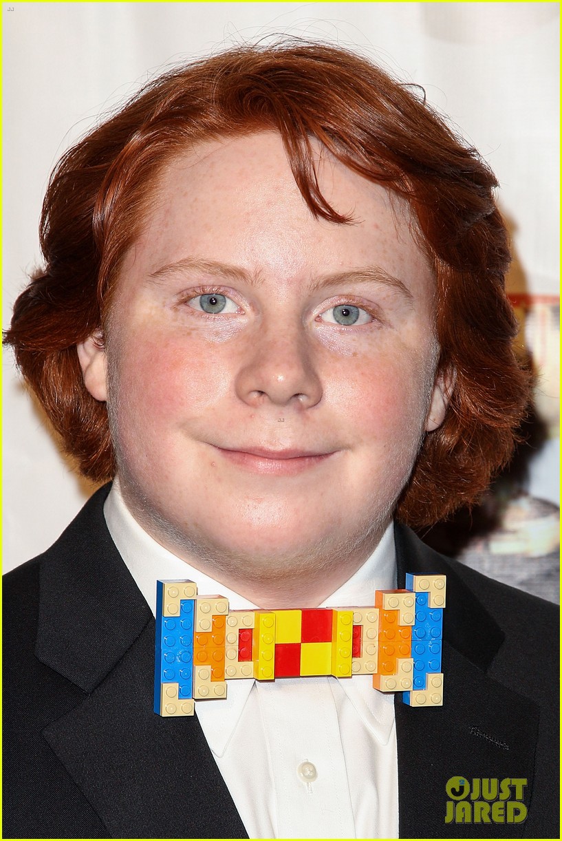 Atticus Shaffer & Tucker Albrizzi: Annie Awards 2013