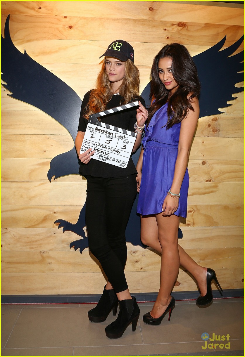 Shay Mitchell: American Eagle Mexico City Opening with Diego Boneta!