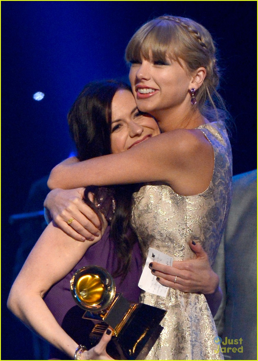 Taylor Swift: Grammy Awards 2013