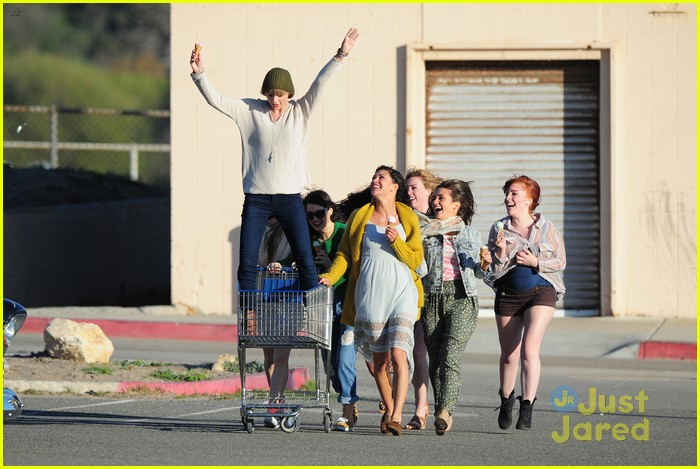 Taylor Swift: '22' Music Video Shoot!