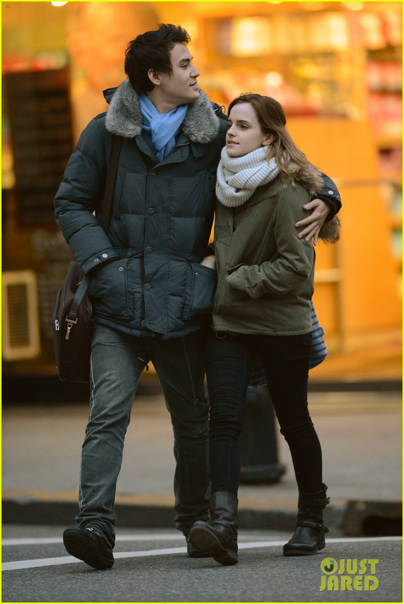 Emma Watson & Will Adamowicz: New York City Stroll!
