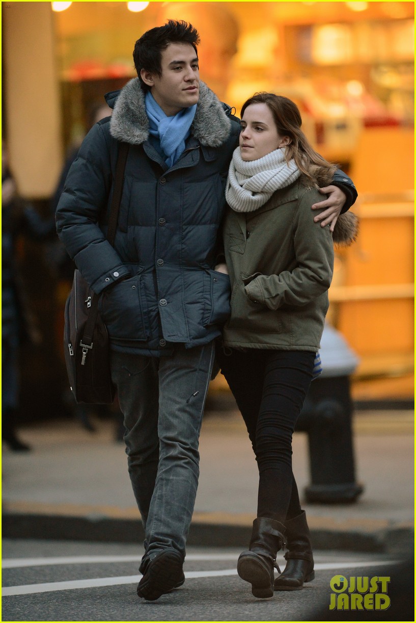 Emma Watson & Will Adamowicz: New York City Stroll!