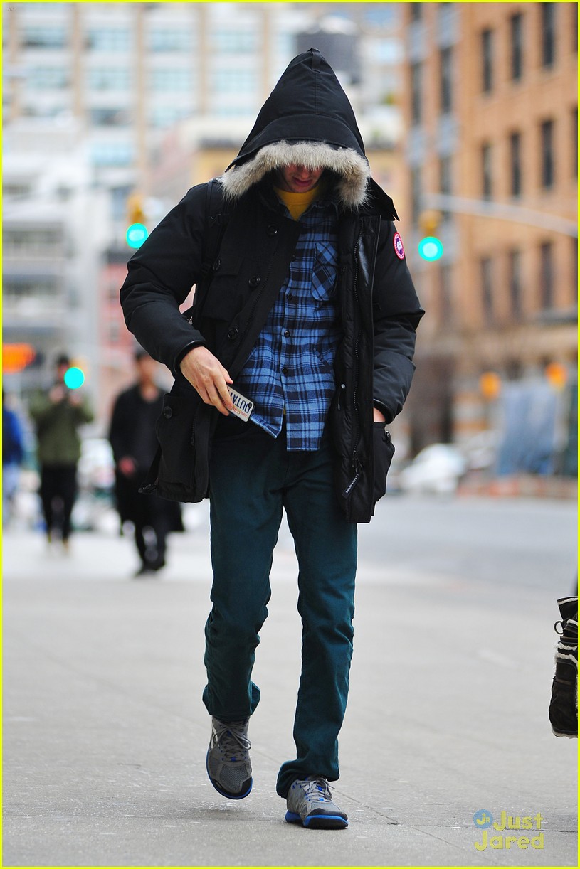 Emma Stone & Andrew Garfield: 'Spider-Man' Filming in Chinatown
