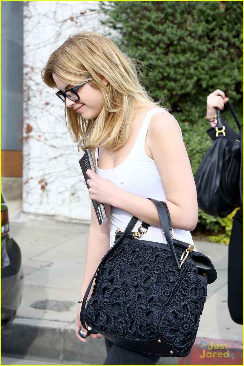 Ashley Benson: Back to Blonde!