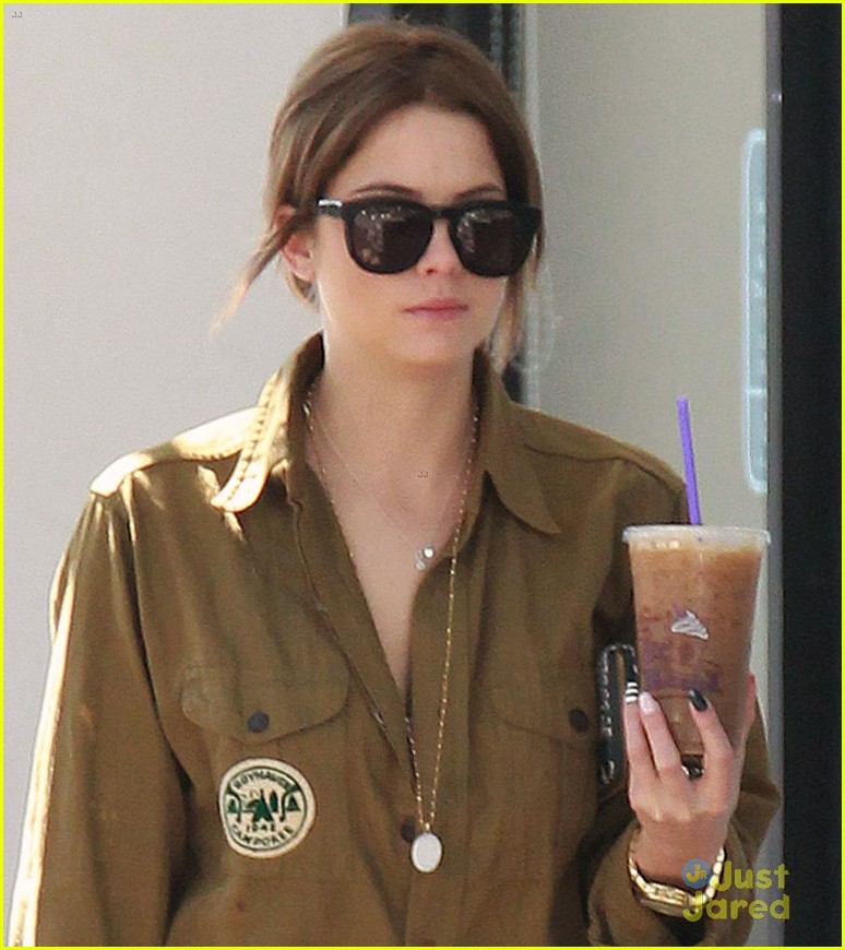 Ashley Benson: Coffee Cutie!