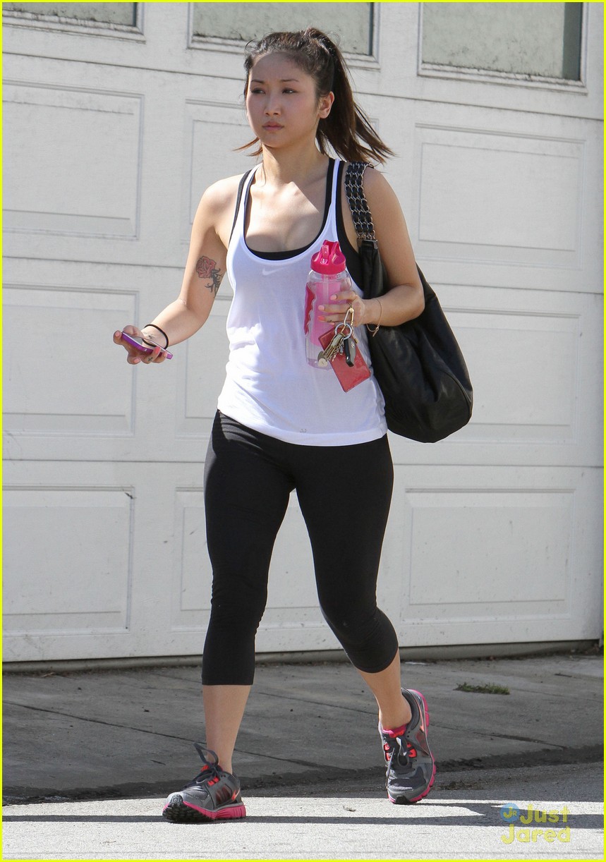 Brenda Song: Pink Accessories at the Gym