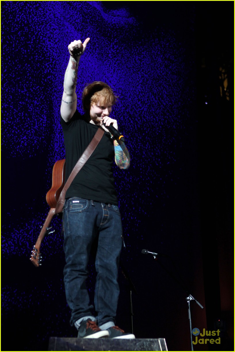 Ed Sheeran: NJ Concert Pics!