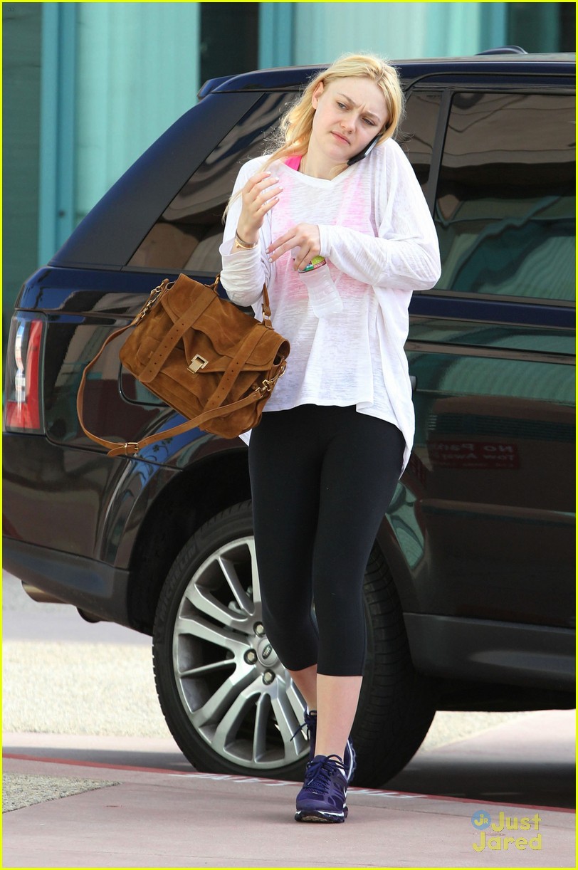 Dakota Fanning: Gym Time!