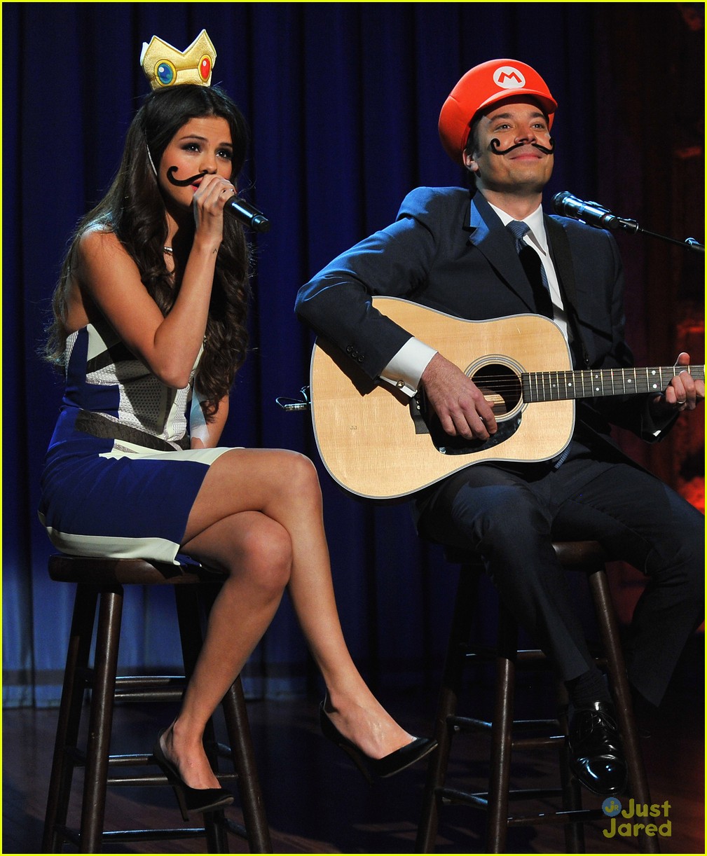 Selena Gomez: Princess Peach on 'Jimmy Fallon'!