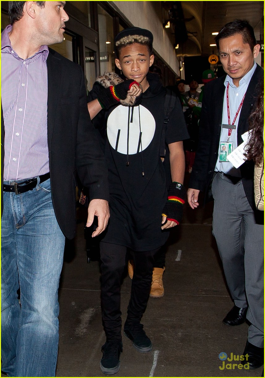 Jaden Smith: LAX Arrival With Brother Trey!