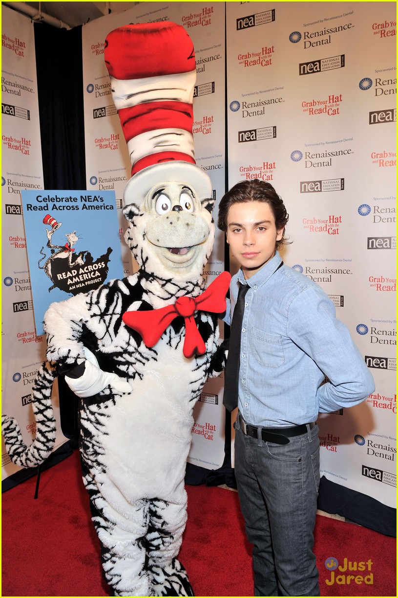 Jake T. Austin Reads Across America