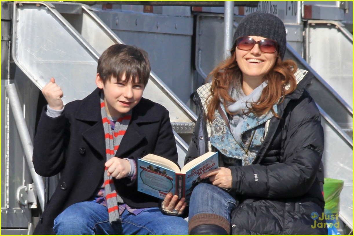 Jared Gilmore: On-Set Tutoring Session!