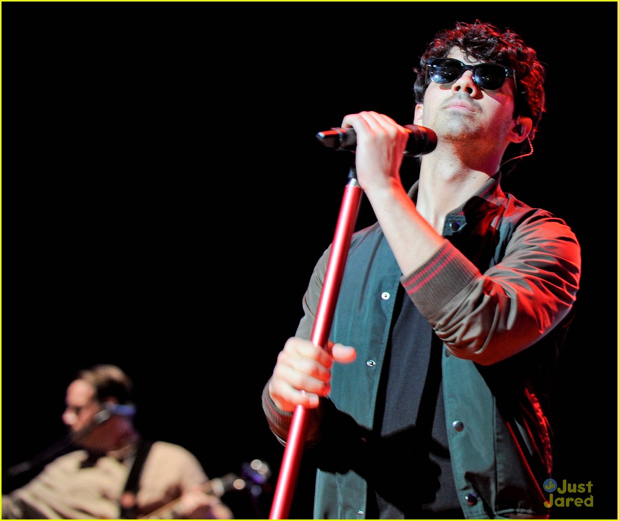 Jonas Brothers: Sao Paulo Concert Pics!
