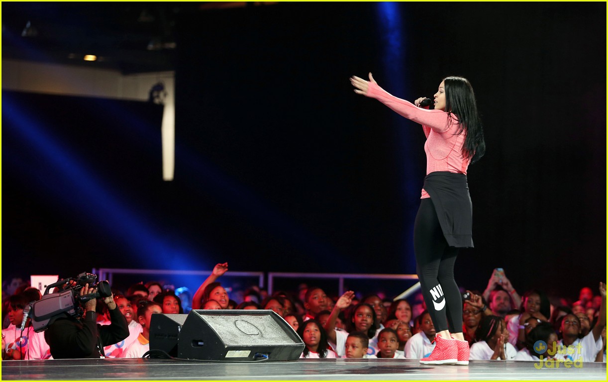 Jordin Sparks & Gabby Douglas: 'Let's Move Active Schools' Event