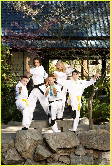 'Kickin' It' Cast Promo Pics!