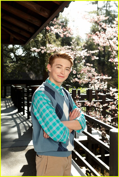 'Kickin' It' Cast Promo Pics!