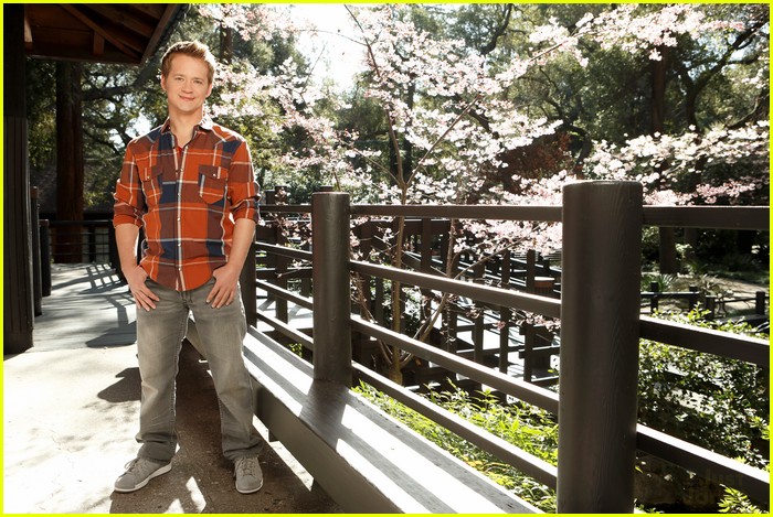 'Kickin' It' Cast Promo Pics!