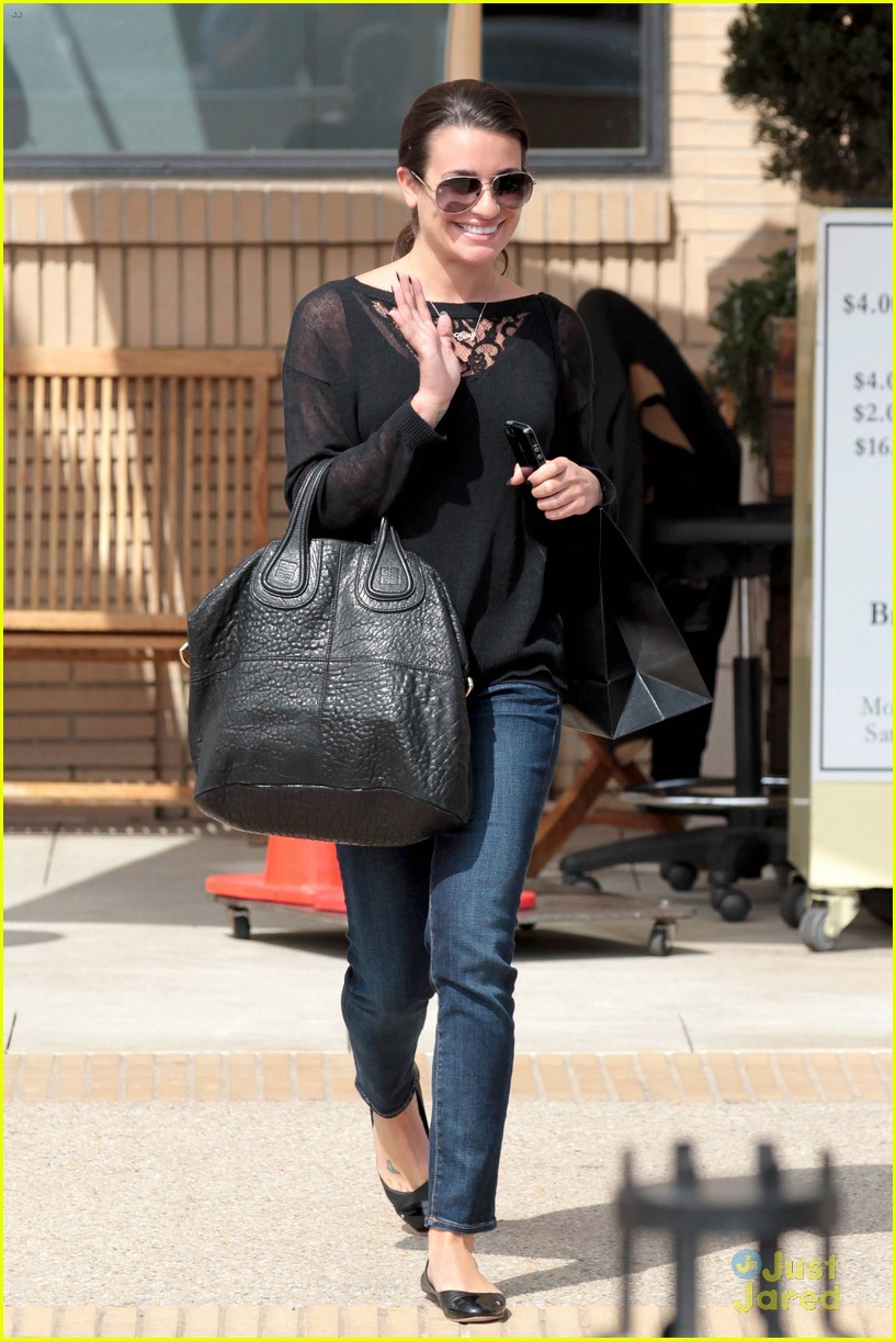 Lea Michele Wears 'Cory' Name Necklace!