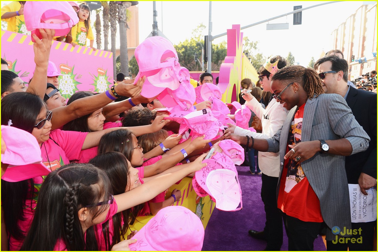 Matt Bennett: King of Slime at Kids' Choice Awards 2013!