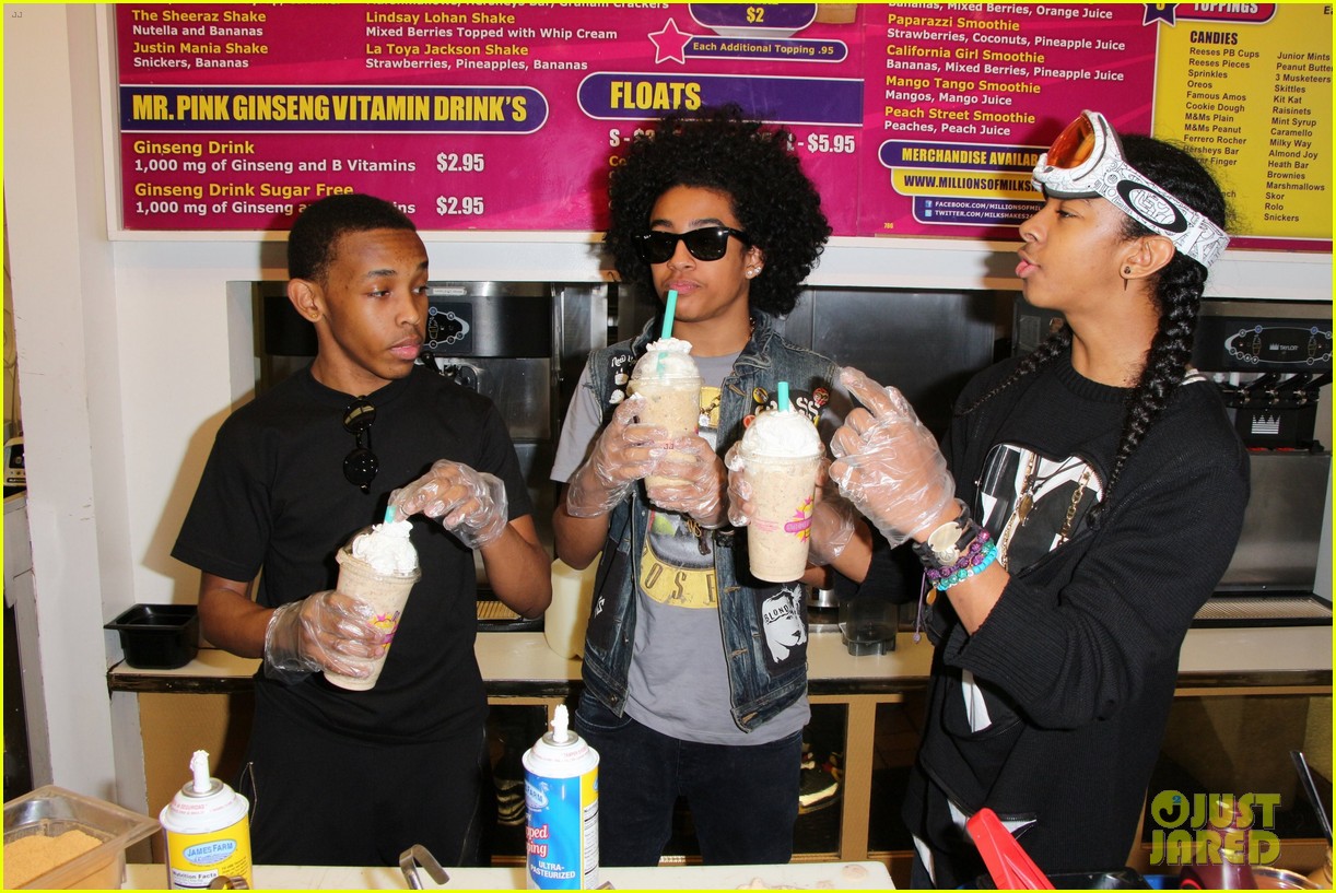 Mindless Behavior: Millions of Milkshakes!
