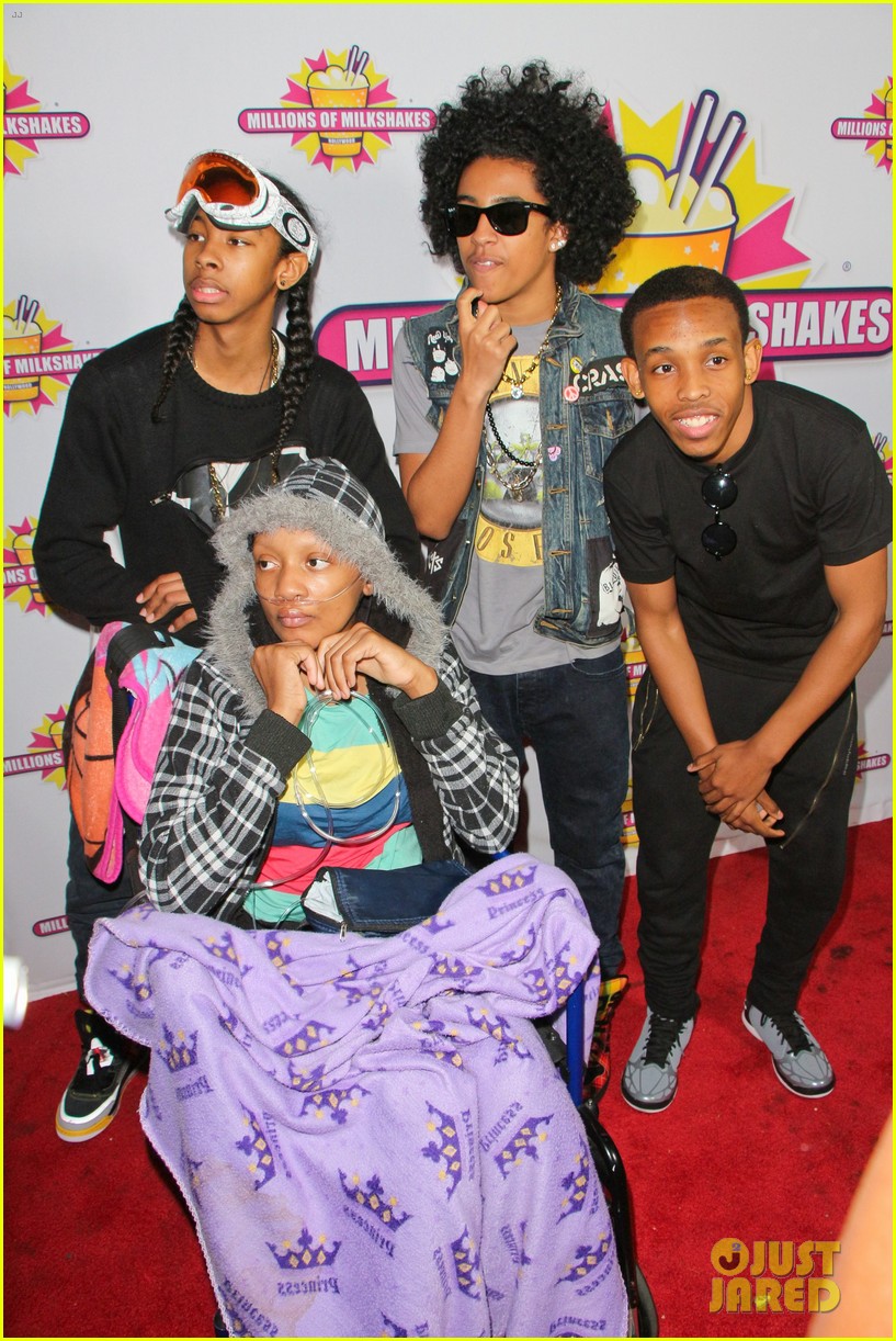 Mindless Behavior: Millions of Milkshakes!