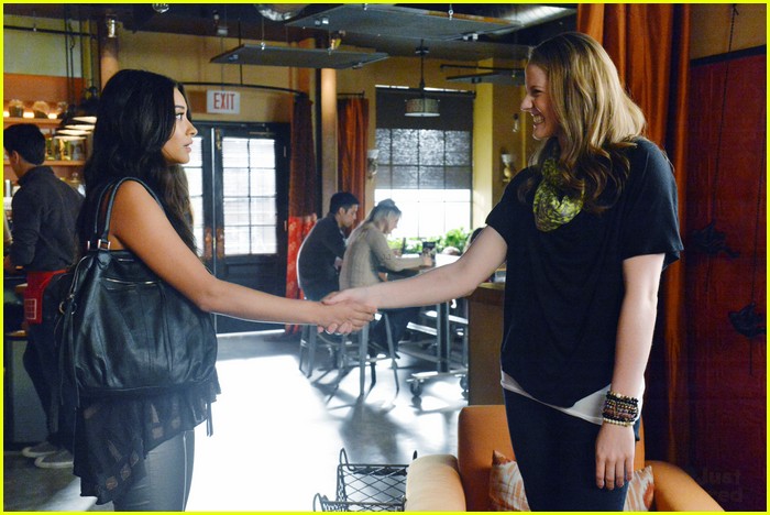 Look Who's On 'Pretty Little Liars' Tonight -- Missy Franklin!
