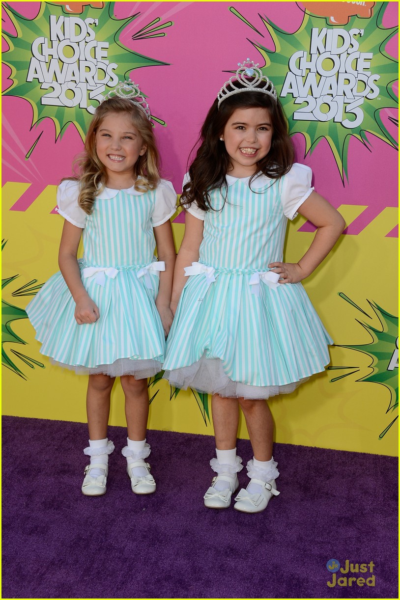 Sophia Grace & Rosie - Kids' Choice Awards 2013 Red Carpet