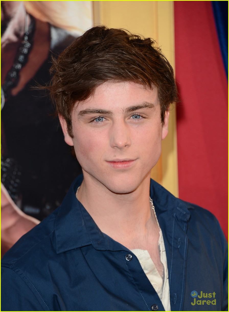 Sterling Beaumon & Mason Cook: 'Burt Wonderstone' Premiere