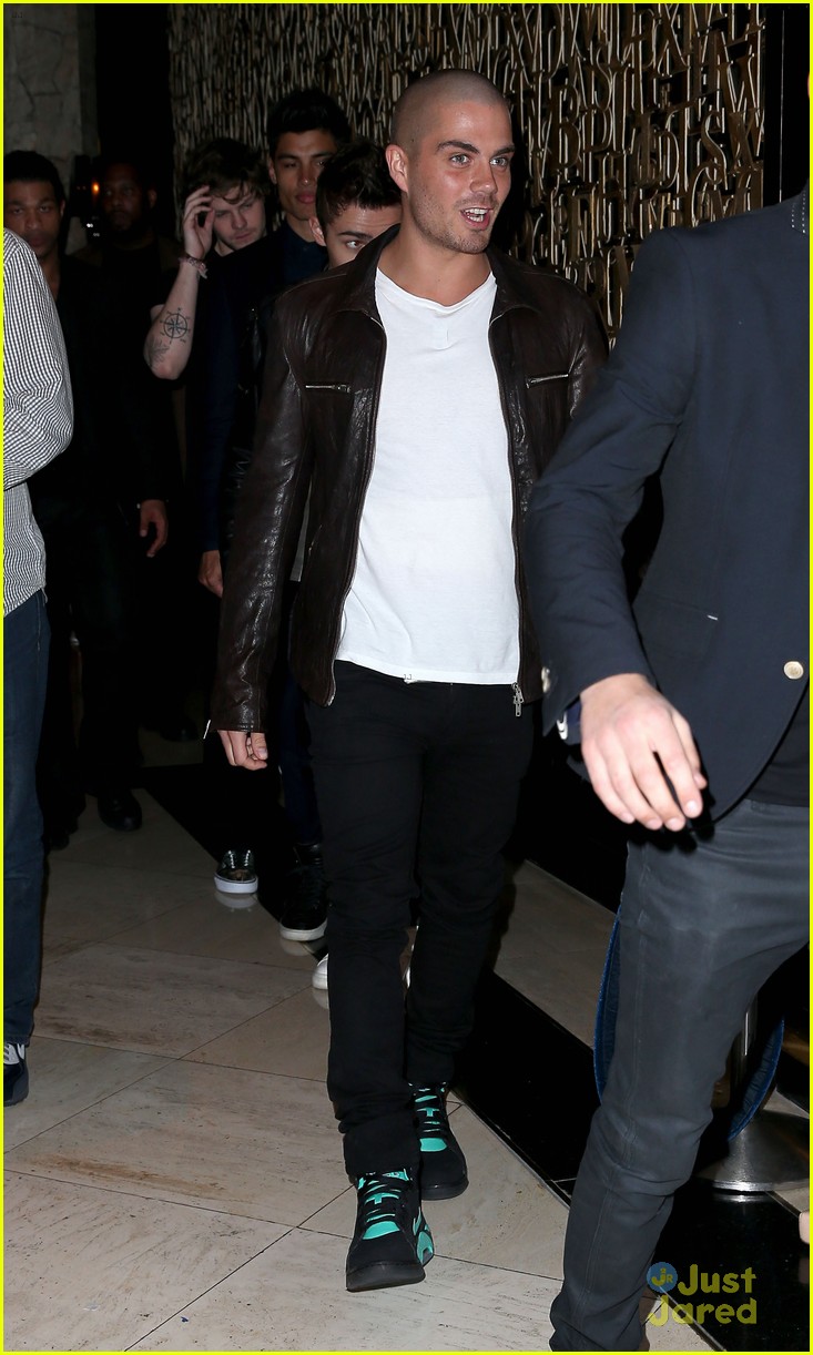 The Wanted: 1Oak Performance Arrival!