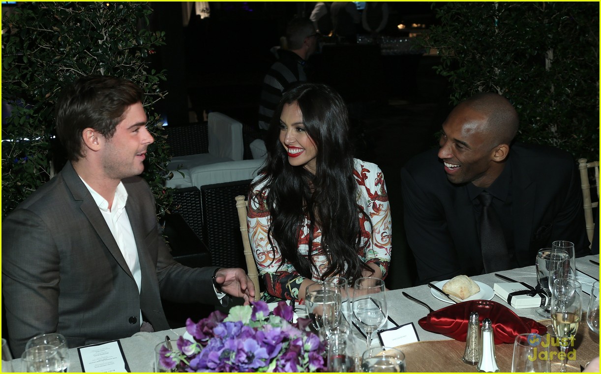 Rebel Wilson: Zac Efron is a Great Rapper!