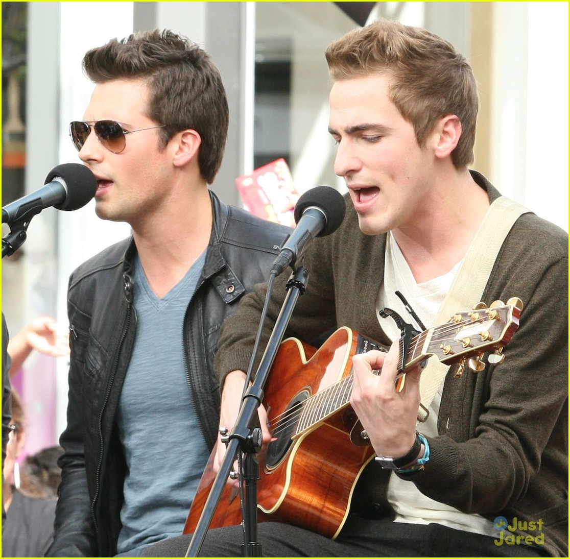 Big Time Rush Performs at The Grove!