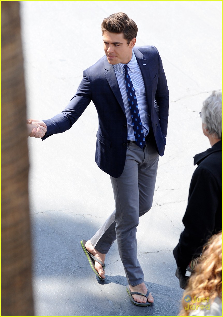Zac Efron: Flip Flops on 'Townies' Set