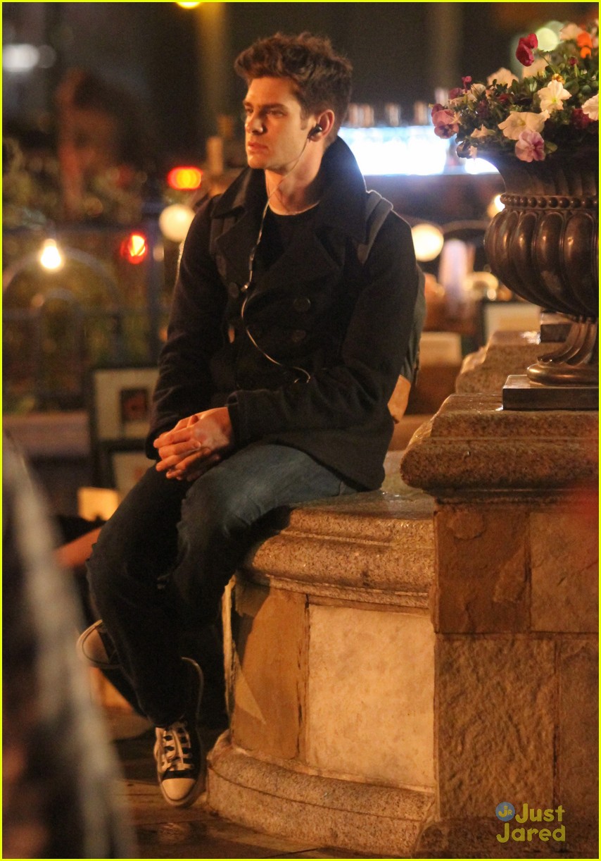 Emma Stone & Andrew Garfield: 'Amazing Spider-Man 2' Night Shoots